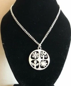❤️ COLLANA PENDENTE QUATTRO STAGIONI RUOTA DELL'ANNO EQUINOZIO PAGANO 16 18 CATENA 20" - Foto 1 di 2