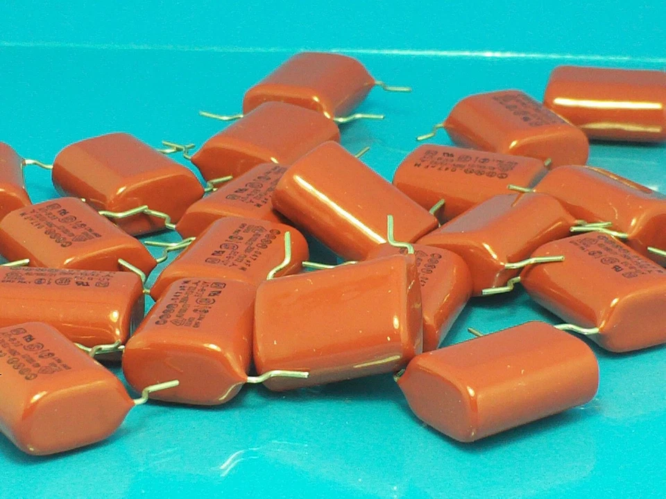 10 PANASONIC  .047uf CERAMIC CAPACITOR TYPE 250v 473M POLYESTER LOT OF (10) - Image 1 of 4