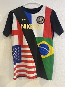 Nike Boys Swoosh Tee Flag World Cup  Size XL Shirt Top Short Sleeve soccer - Picture 1 of 9