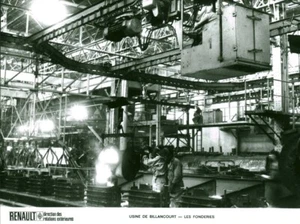 Altes Pressefoto Renault Auto PKW Die Gießereien Billancourt - Bild 1 von 1