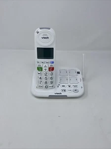 Vtech verstärktes schnurgebundenes/schnurloses Anrufbeantwortersystem mit großen Tasten und Display - Bild 1 von 11