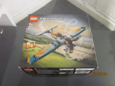 Lego Technic -  Rennflugzeug 42117 - Race Plane - 2in 1 !! -  Neu !! - Bild 1 von 4