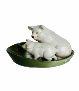 Carena vintage maiali bianchi MATCH STRIKE Germania sigaretta fiera premio Strike Me - Foto 1 di 15