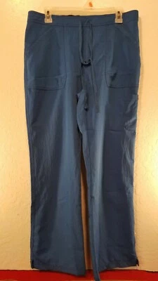 Juego de exfoliantes Dickies (M) azul claro. Ver medidas para parte superior/inferior. Buen estado. Foto 1 de 4