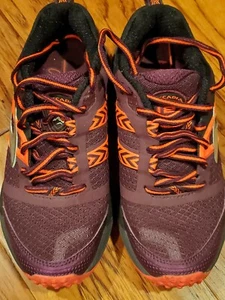Brooks Cascadia 12 Women’s Running Shoes Size 5 Purple Orange ONLY USED ONCE - Picture 1 of 5