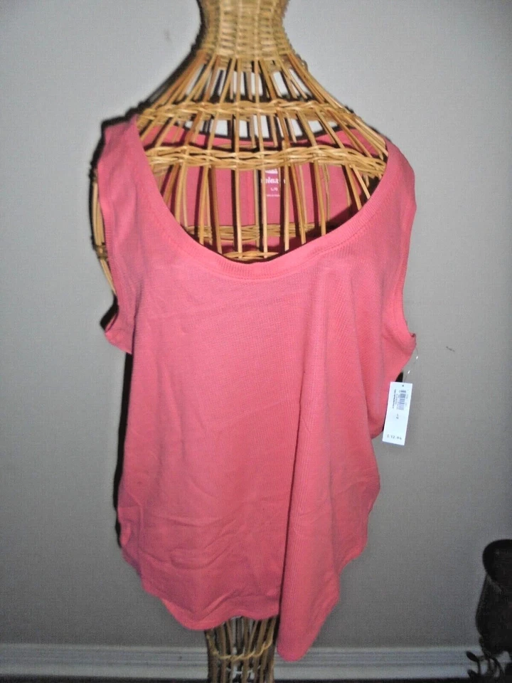 ANTIGUA CAMISETA SIN MANGAS AZUL MARINO GAP FIT RESPIRACIÓN RACEBACK COLOR CORAL Foto 1 de 2