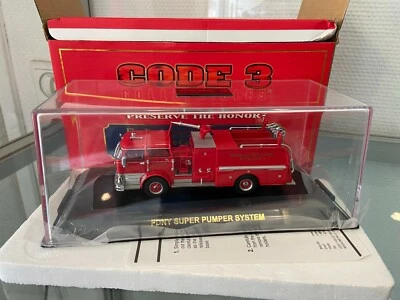 CODE 3  F.D.N.Y Satellite 3  1/64 Scale  - Bild 1 von 4