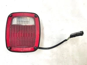 Jeep YJ TJ Wrangler tail light Taillight Passenger side Right fit 91-97 - Picture 1 of 9