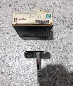 63-67 Corvette LH Conv. Top Rear Bow Guide Pin--GM #3822945--NOS--NCRS! - Picture 1 of 6