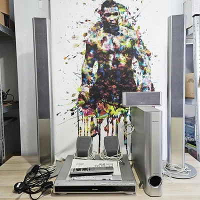 Surround Sound Heimkinosystem Pioneer 5.1 mit DVD/CD-Player & Lautsprecher - Bild 1 von 4