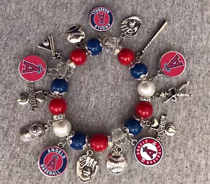 Los Angeles Angels Charm Bracelet - Picture 1 of 2