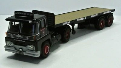 Corgi 29203 Premium Edition - Guy Invincible & Trailer - Shore Porters Society - Image 1 of 4