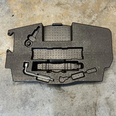 OEM 2017-24 INFINITI Q60 KIT DE HERRAMIENTAS DE CARGA BANDEJA CAJA MALETERO ALMACENAMIENTO PISO DE ESPUMA Foto 1 de 4