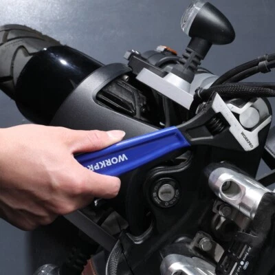 WORKPRO 10" Adjustable Wrench Cr-V Steel Wide Jaw Black Oxide Metric & SAE Scale - Image 1 of 4