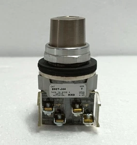 Allen Bradley 800T-J44 Ser T Pulsador NEMA 4,13 con Bloque 800T-XA | Usado - Imagen 1 de 7