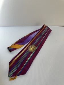 GIANNI VERSACE VTG ’89 HAND MADE SPAIN 100% SILK MEDUSA LOGO PURPLE YELLOW TIE - Picture 1 of 12