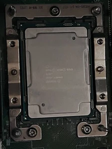 Caché Intel Xeon Gold 6138T SR3J7 27,5 M, zócalo de 20 núcleos de 2,00 GHz FCLGA3647 - Imagen 1 de 4