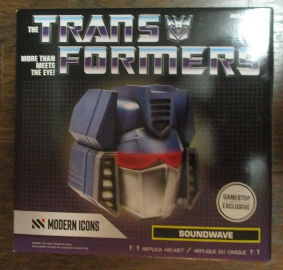 Hasbro Modern Icons Transformers Soundwave Helmet Replica 1 1 GameStop