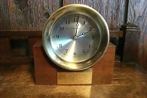 PORTFOLIO MESSING NAUTISCHE UHR & HOLZSTÄNDER - Bild 1 von 10