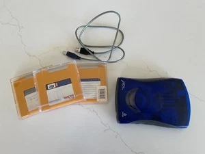 iOmega Zip 250MB USB Power External Disk Drive (w/ 3 100MB disks & USB Cable) - Afbeelding 1 van 2
