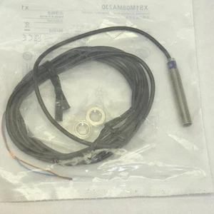 TELEMECANIQUE XS1M08MA230 INDUCTIVE PROXIMITY SWITCH - Picture 1 of 3