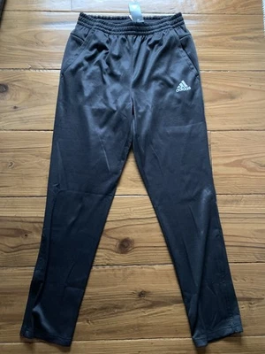BRAND NEW Adidas Men's Team Issue Tapered Pants CZ1488 SIZE LARGE LONG in BLACK - Image 1 of 3