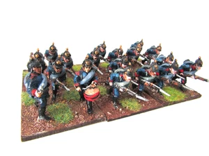 A2 FRANCO PRUSSIAN WAR - PRUSSIAN INFANTRY MODELS X 18 28MM WELL PAINTED METAL - Picture 1 of 10