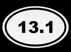 13.1 Halbmarathon Aufkleber Vinyl Aufkleber Oval - Laufen Laufen Rennen Joggen - Bild 1 von 2