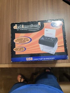 Desklamations Usb Desktop Shredder - Picture 1 of 6