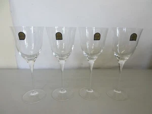 Da Vinci Crystal Wine Glasses Set of 4 Fine Blown Stemware 22.5cm Tall - Picture 1 of 12