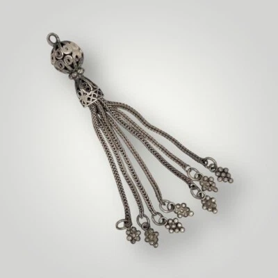 Borla de rosario de plata vintage Foto 1 de 4