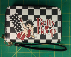 Betty Boop Black Checkered Vegan Leather Wristlet Wallet 031323