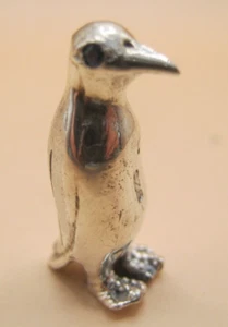 Dulce conjunto de pingüino tolva de roca miniatura de plata maciza 925 con ojos de zafiro - Imagen 1 de 6