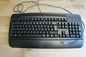 Internet Wired Keyboard s/n : 000003124 5v 50mA - Photo 1/7