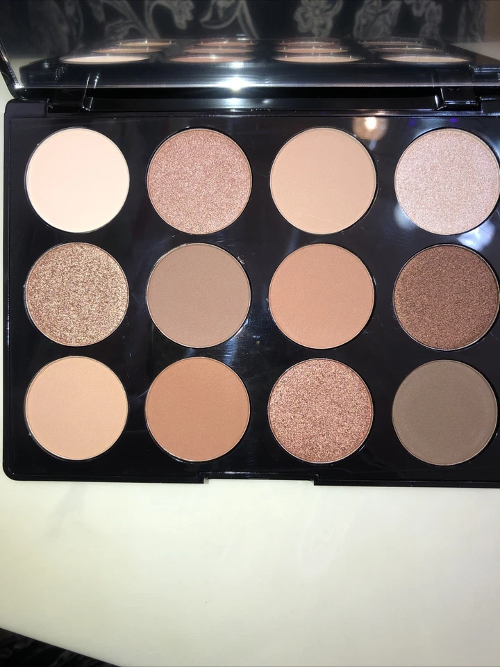 Laura Geller The Wearables Beauty Basics 12 Multi Eyeshadow Palette Neutral