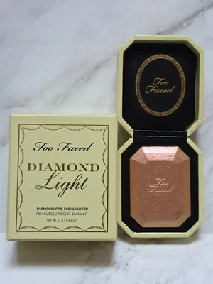 Too Faced Diamond Light CANARY DIAMOND Highlighter (0.42 oz.) - Image 1 of 4