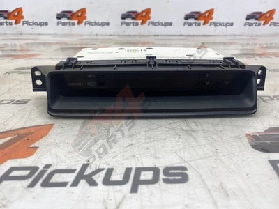 2012 Toyota Hilux Invincible Time Clock/Dash Panel 2006-2015 832900K061 - Image 1 of 4