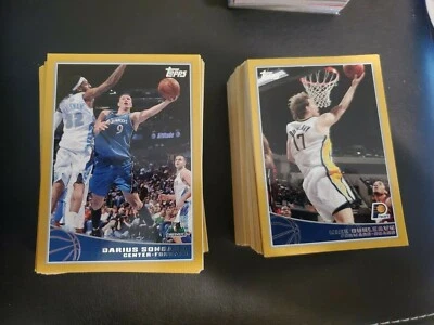 2009-10 Topps Basketball Gold Border Parallel You Pick #'d /2009 - Image 1 of 2