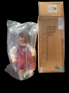 KARA CUTE AS A BUTTON 21" Doll Of The Year Award Cloth Weighted Body Vinyl 1998 - Picture 1 of 7
