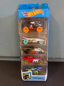 Hot Wheels - Street Beasts - 5 Pack - New - 2022 - Picture 1 of 8