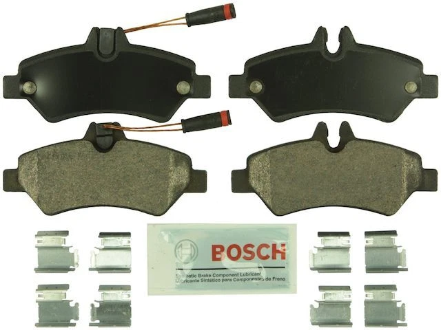 Juego de pastillas de freno traseras Bosch para Freightliner Sprinter 2500 2007-2018 26HYJS Foto 1 de 1