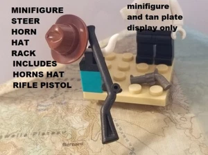 LEGO Minifigure Cowboy Fedora Hat Cow Horn Rack with Guns Western Furniture - Picture 1 of 1