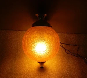 Mid Century amber gold crackle hanging chain 8" glass globe light swag lamp - Picture 1 of 4