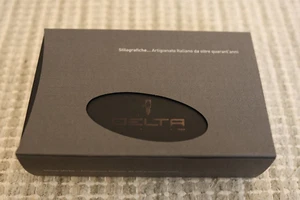 Delta Lapis Blue Celluloid Limited Edition 188 Fountain Pen Gold trim 14k Fine - Picture 1 of 8