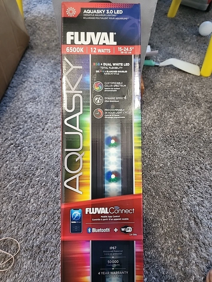 Fluval Aquasky 3.0 LED 12W - 38Cm - 63Cm Extendable Smart Light For Aquariums - Image 1 of 1