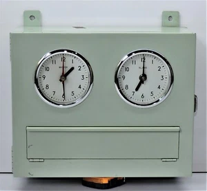 Master Clock TYPE TXS-7IIS Ships Marine Navigation Deck Watch 100 VAC 24VDC 60Hz - Picture 1 of 5