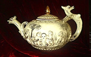 LARGE 1950'S ORNATE HAND PAINTED DRAGON - CHERUB CAPODIMANTE GOTH TEAPOT - ITALY - Picture 1 of 5