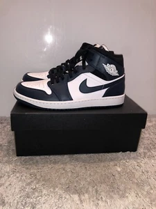 Nike Air Jordan 1 Mid ‘Armory Navy’ - UK8/US9/EU42.5 - FREE SHIPPING 📦✅ - Picture 1 of 4