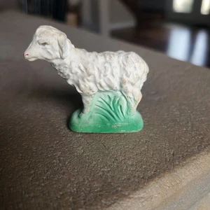 Figura de cordero oveja belén yeso tiza vintage años 50 2,5" de alto - Imagen 1 de 7