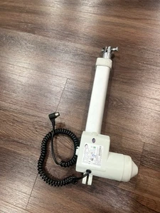 Actuador de motor de repuesto de cama eléctrica Limoss 452160 MD120-01-L3-395-215 - Imagen 1 de 10